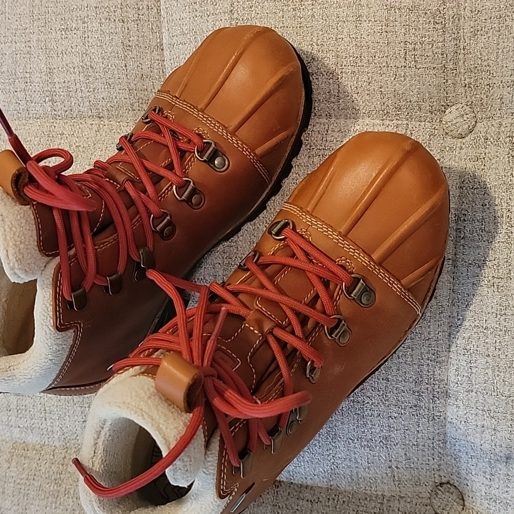 Womens L.L. Bean hiking boots Tek 2.5